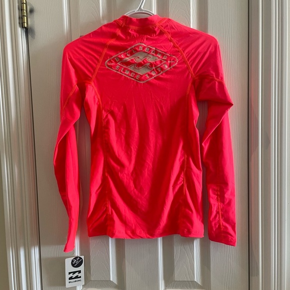 Long Sleeved bright coral pink Billabong Rashguard - Picture 5 of 6
